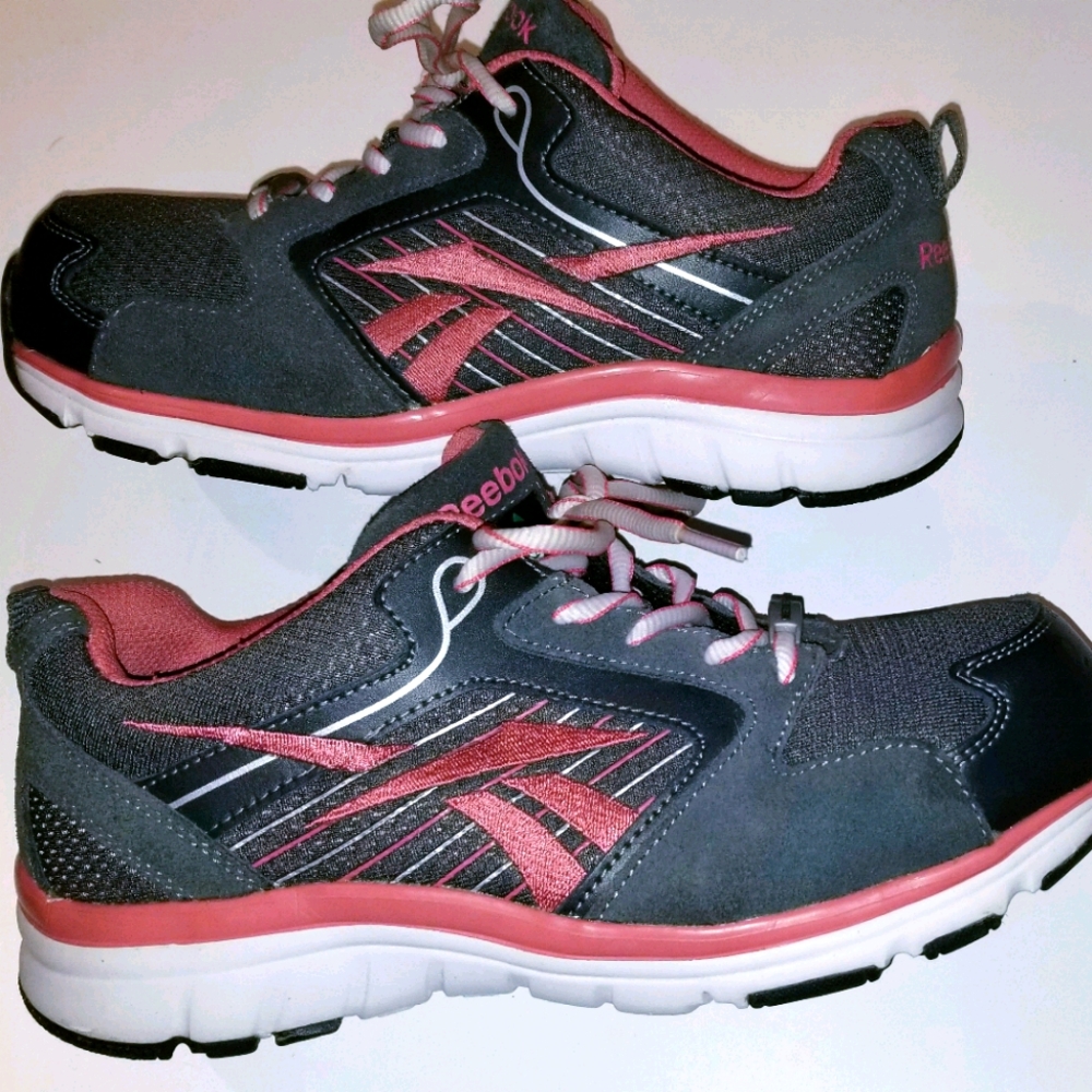 Reebok safety shoes